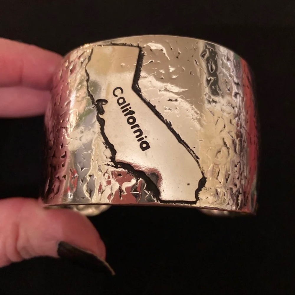 California Bracelet Cuff